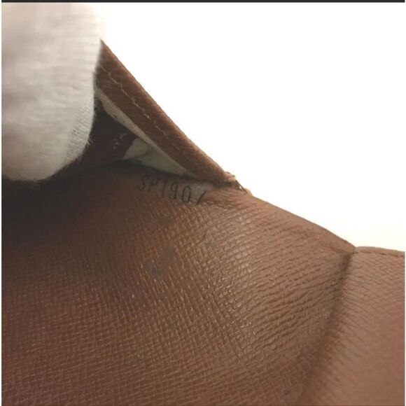 Authentic Louis Vuitton Monogram Porte Trifold Wallet /1G3859. SP1907 - Picture 8 of 8